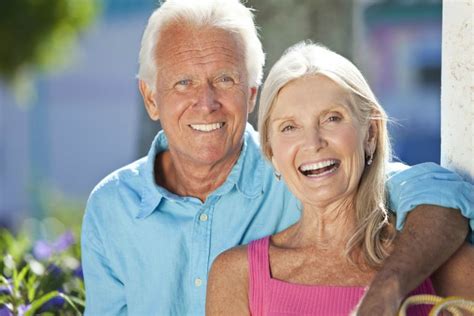 Site de rencontre seniors : Top 10 des sites pour plus。